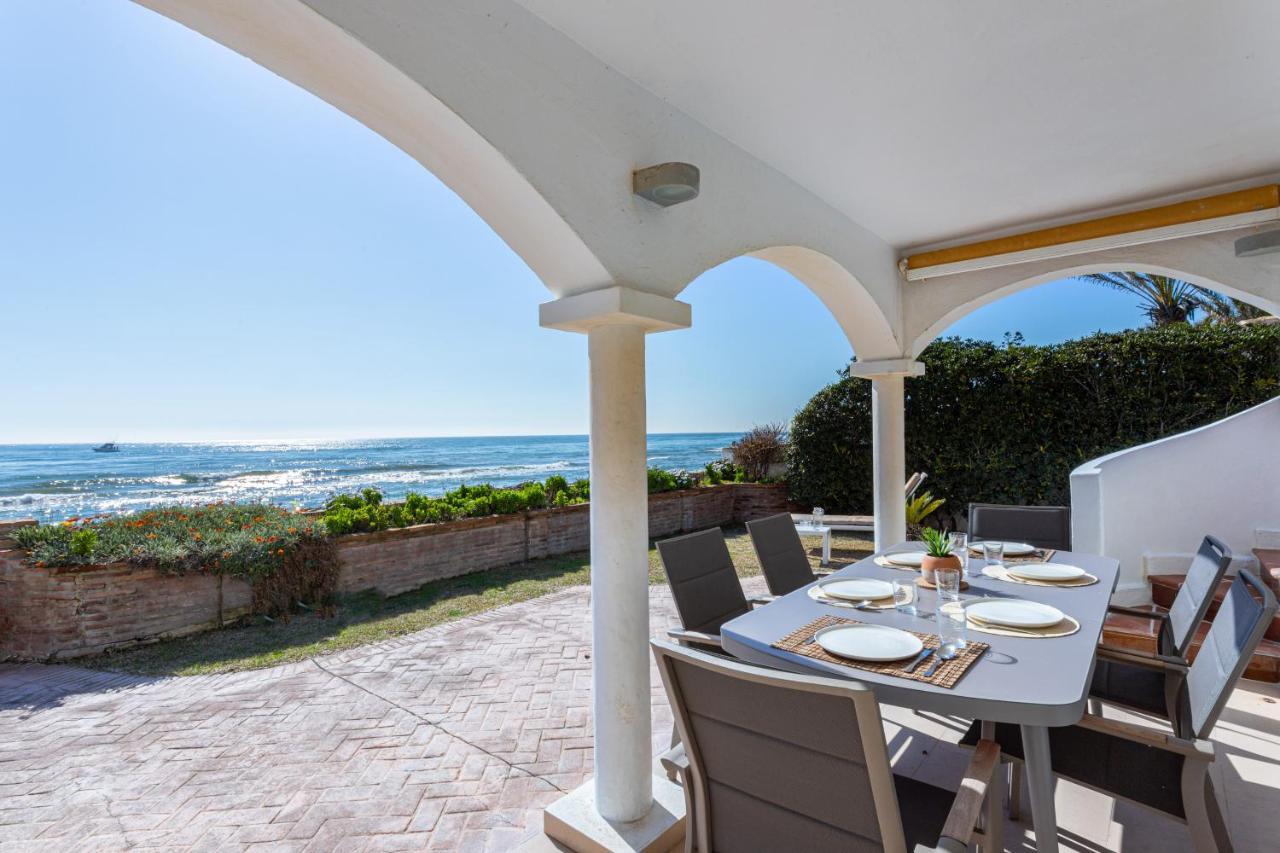 Charming Villa On The Seafront Marbella Luaran gambar