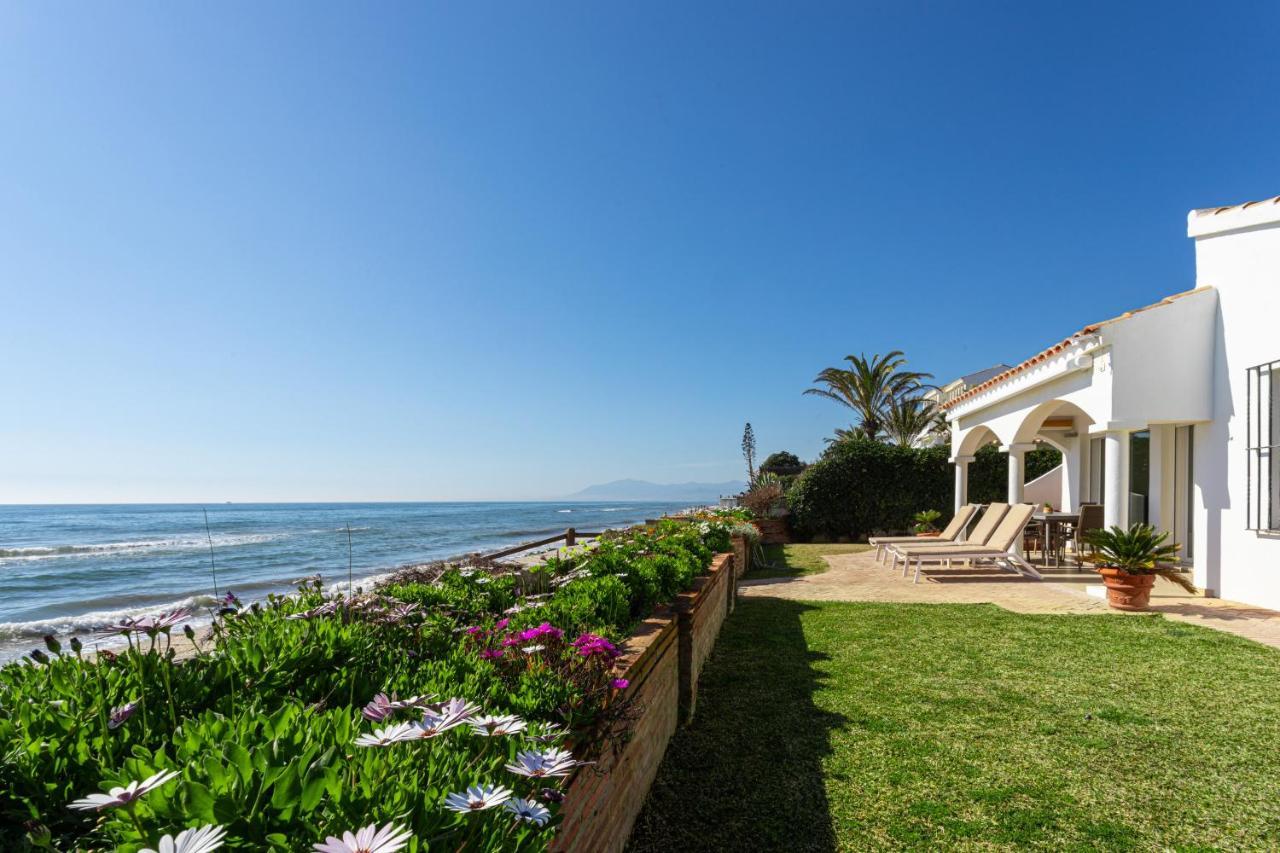 Charming Villa On The Seafront Marbella Luaran gambar