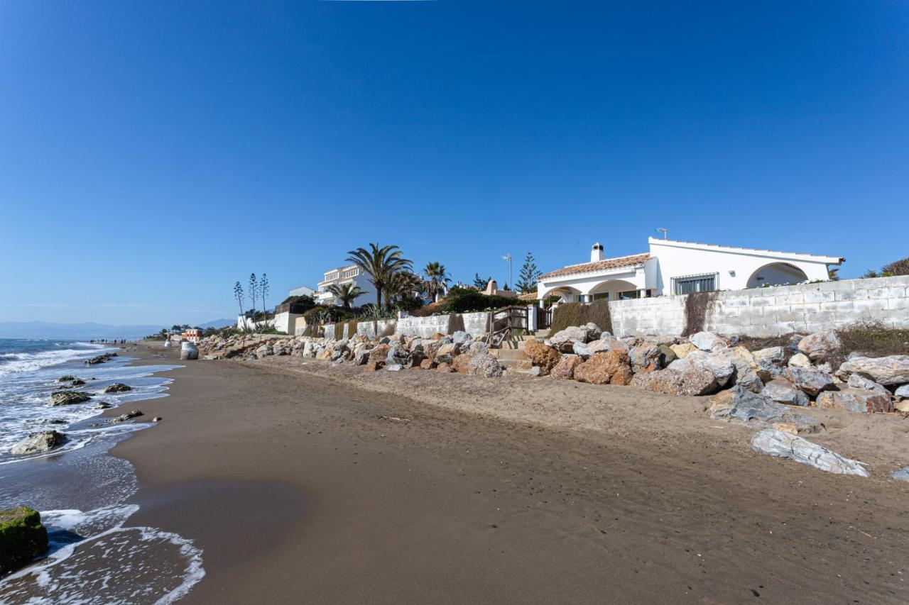 Charming Villa On The Seafront Marbella Luaran gambar