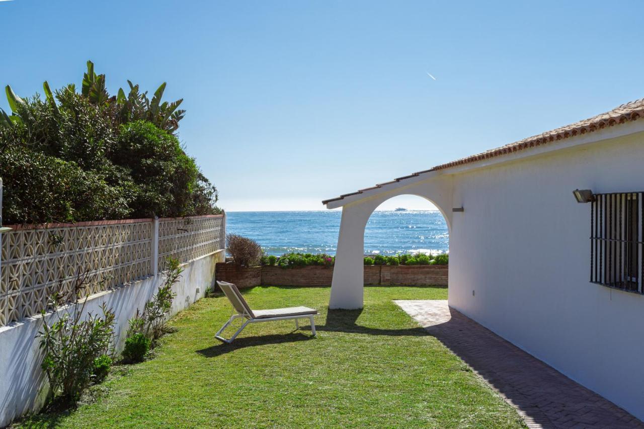 Charming Villa On The Seafront Marbella Luaran gambar