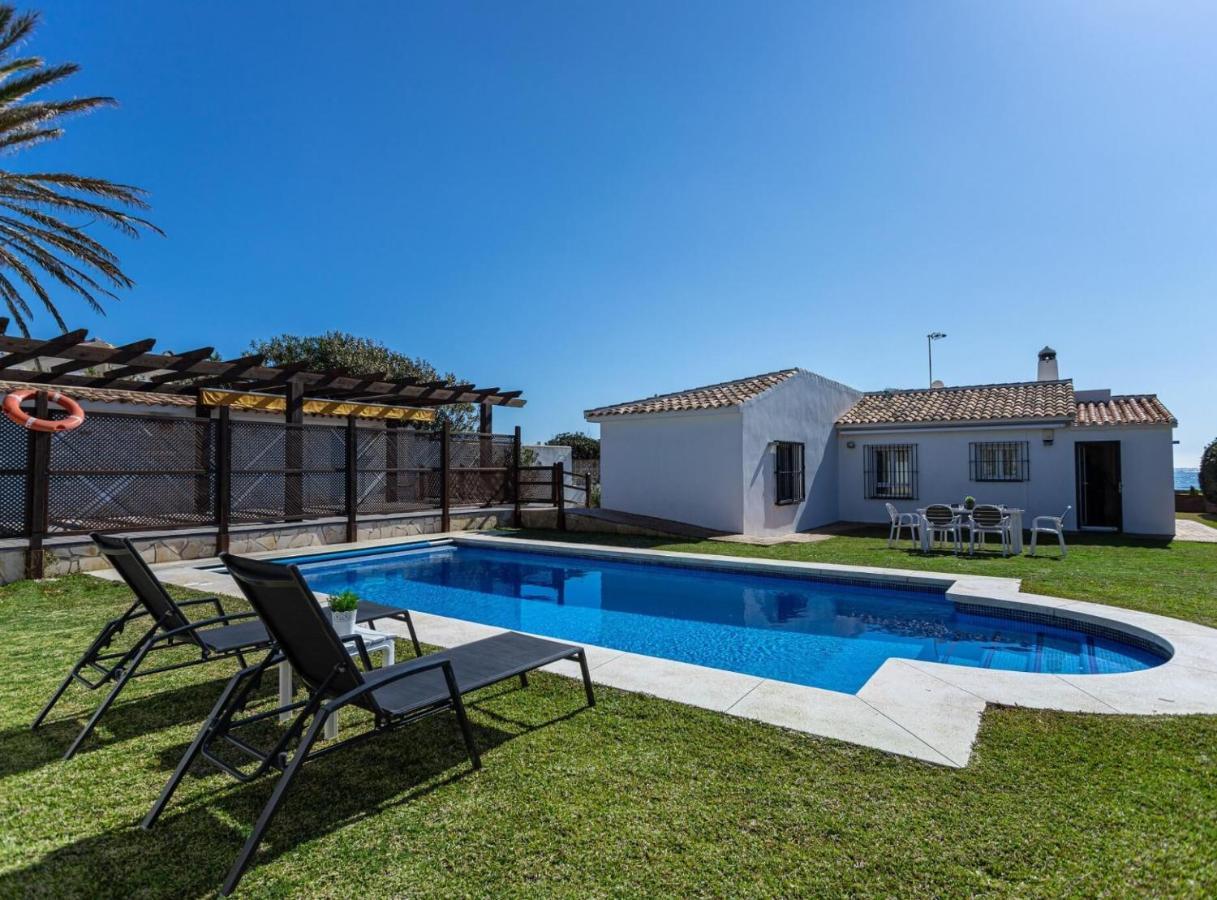 Charming Villa On The Seafront Marbella Luaran gambar