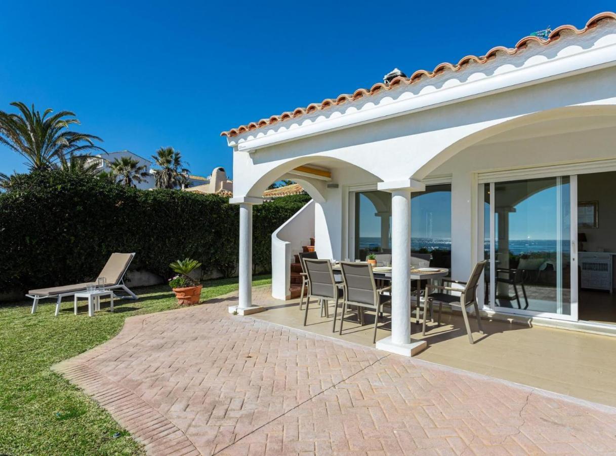 Charming Villa On The Seafront Marbella Luaran gambar
