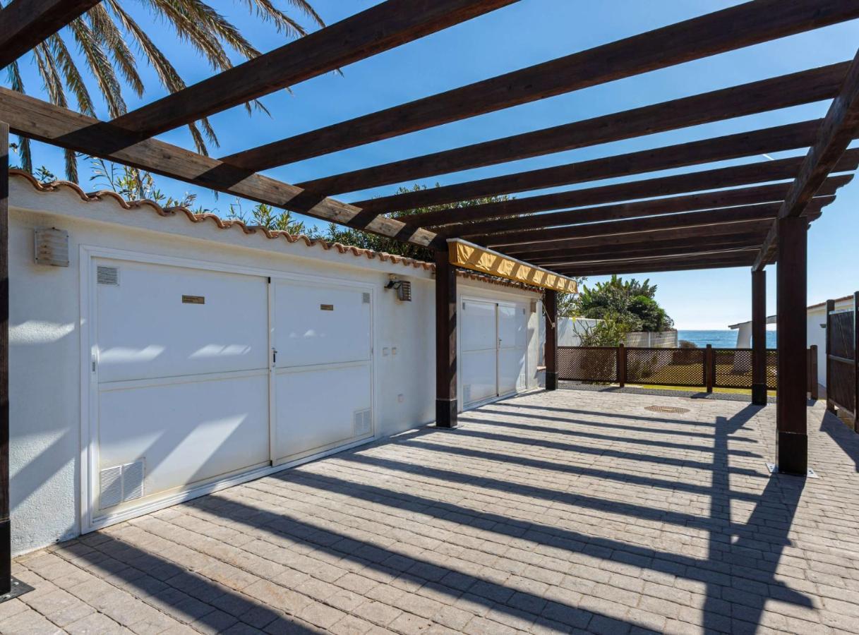 Charming Villa On The Seafront Marbella Luaran gambar